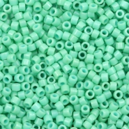 Miyuki Perlen delica's 11/0 Duracoat opaque dyed sea opal green