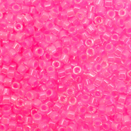 Miyuki Perlen delica's 11/0 Luminous cotton candy pink DB-2036