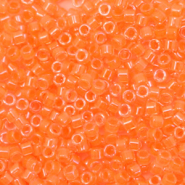Miyuki Perlen delica's 11/0 Luminous creamsicle orange DB-2033