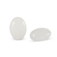 Naturstein Perlen Milchquarz Oval White
