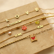 Schmucksets Tipps zum Kombinieren von Ohrringen und Armbändern