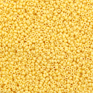 Miyuki Rocailles 15/0 Duracoat opaque banana yellow 15-4452