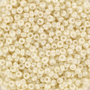 Miyuki Rocailles 11/0 Ceylon cream beige 11-594