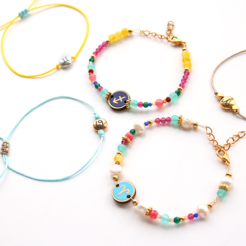 Mit Sternzeichen Perlen und Makram&eacute; Band k&ouml;nnen Sie diesen sch&ouml;nen Schmuck herstellen: