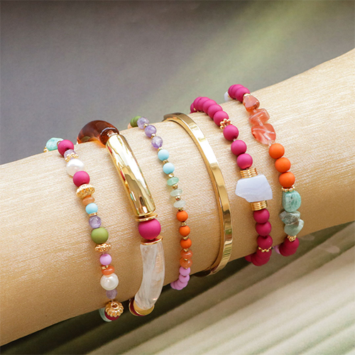 Gestalten Sie trendigen Schmuck mit Acrylperlen