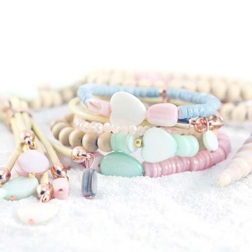Let&rsquo;s go to the beach Schmuck Set mit Holz, Leder, Kokos & Muschel Perlen.