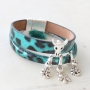 Schmuck aus Imitat Leder mit Panther Muster und Details aus DQ Metall