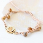 Schmuck mit einem nat&uuml;rlichen Look mit u.a. Holz Cabochons in einzigartigen Designs!