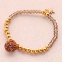 Festliche Armb&auml;nder mit neuen glitzernden Pompoms