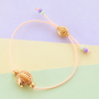 Wir haben diesen Schmuck mit der Sommer DQ Metall Kollektion hergestellt:
