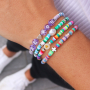 So stellen Sie Armb&auml;nder und Ketten mit Katsuki Perlen, S&uuml;&szlig;wasser Perlen und Buchstaben Perlen her: