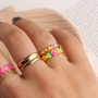 So tr&auml;gt man diese Ringe aus Edelstahl in fr&ouml;hlichen Farben