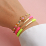 Eine sommerliche Armband-Kollektion selbst erstellen
