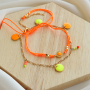 Startschuss zu einer sommerliche Neon-Kollektion