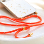 Schmuck mit Neon-Trendartikeln gestalten