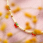 Seien Sie kreativ und entwerfen Sie trendig floralen Schmuck