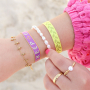 Armb&auml;nder aus B&auml;ndern mit individuellen Textdesigns gestalten 