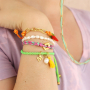 Aus Kordeln trendige Armb&auml;nder kreieren