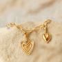 Ideen f&uuml;r romantischen Hals- und Armschmuck mit Herzanh&auml;ngern