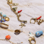 Schmuck aus Edelstahl in tragfertigen Sommerdesigns