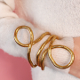 Schmuck, der sich mit Ihnen bewegt