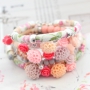 Fr&ouml;hlicher Schmuck mit Rosen und Blumen!