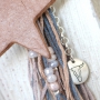 Prachtvolles Leder ist super f&uuml;r die kommende Saison! Mach jetzt trendy Boho Schmuck mit unseren Anh&auml;ngern aus DQ Leder.