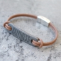 Entwerf ausgefallene Armb&auml;nder mit unserem Zwischenst&uuml;ck aus DQ leder und eigenen Design.
