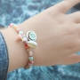 Machen Sie Ihren Beach Look komplett mit sch&ouml;nen handgemachtem Schmuck aus herrlichen Muschelperlen in grellen Farben!