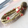 Dieser sch&ouml;ner Schmuck mit Rocailles und Stainless Steel (RVS) sind absolut im Trend!