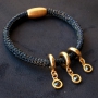 Armb&auml;nder mit Glitzer die zeitlos, schick und festlich sind aus Glitzerkordel mit Strass und Glitzer Imitat Leder